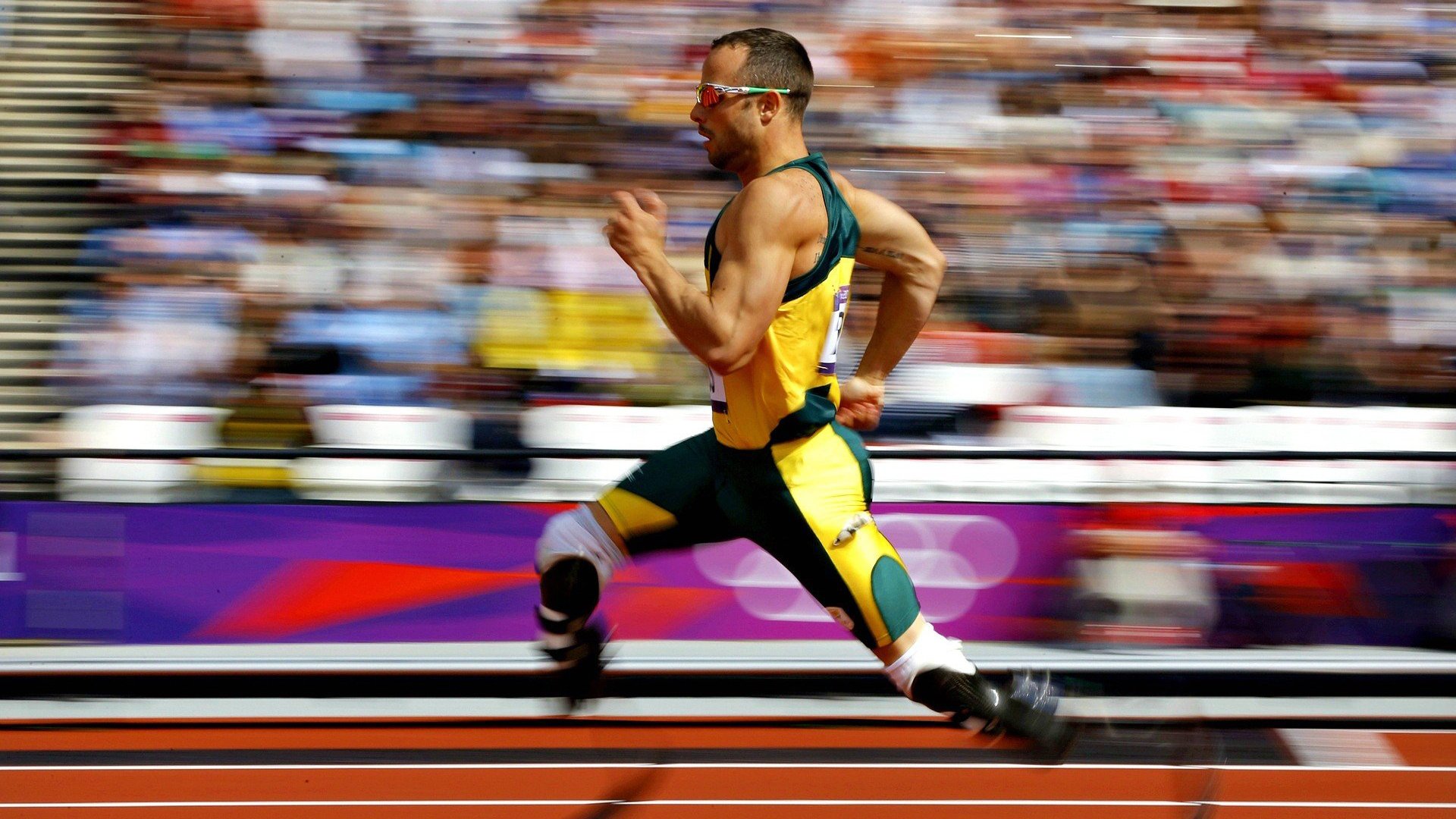 布伦森轰下50+10仍难救主!上海男篮爆冷终结雄鹿,亚洲篮球崛起新里程碑?